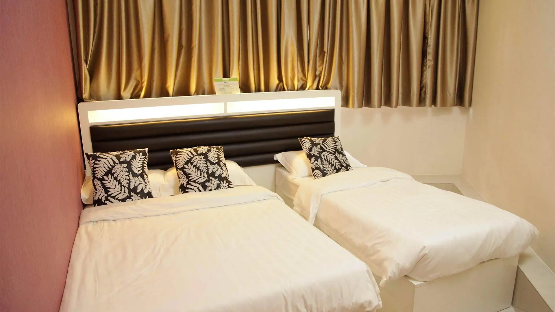 Hotel Conext Kowloon Stadt 0*,